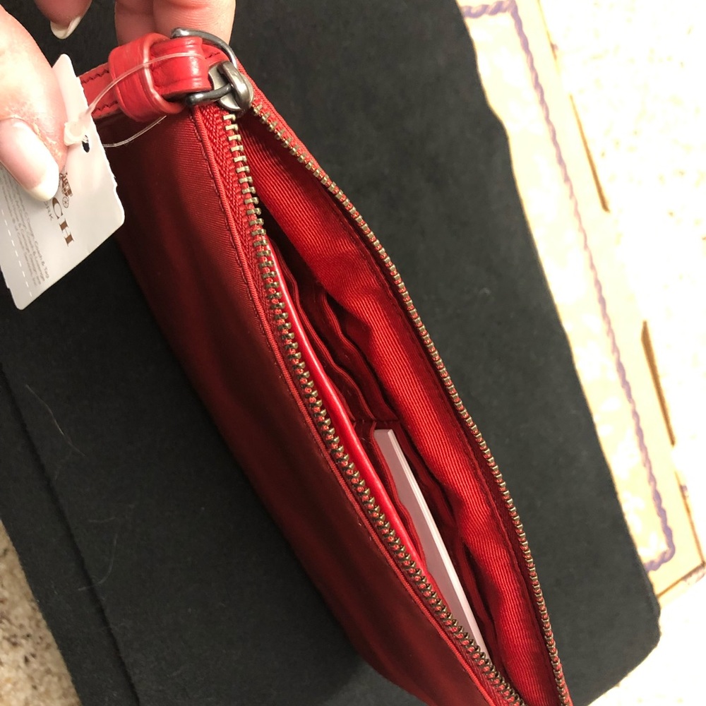 Coach wristlet Red NWT